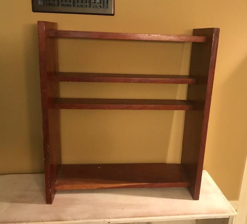 lot 204 image: Wood Shelf