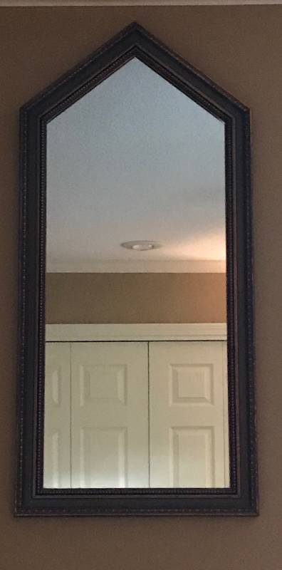 lot 207 image: Unique shaped Antique Wood Framed Mirror