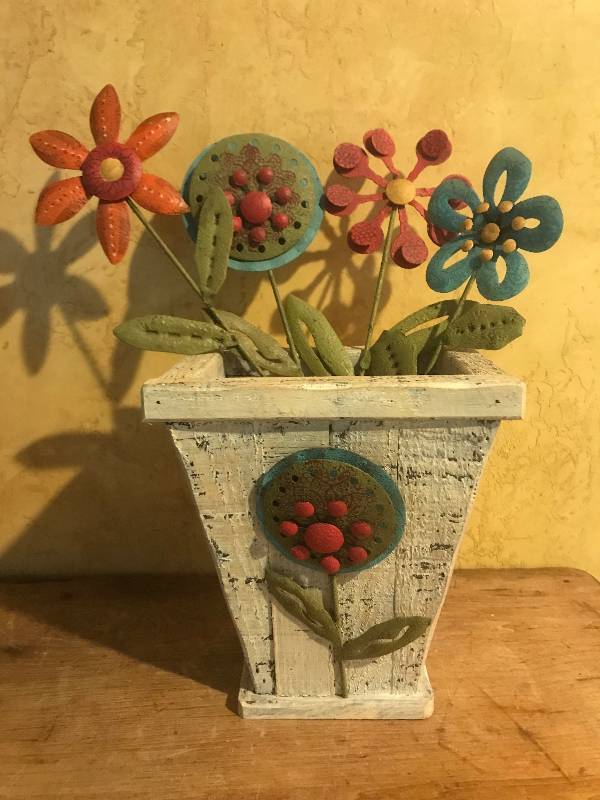 lot 216 image: Wood Planter with Metal Flowers