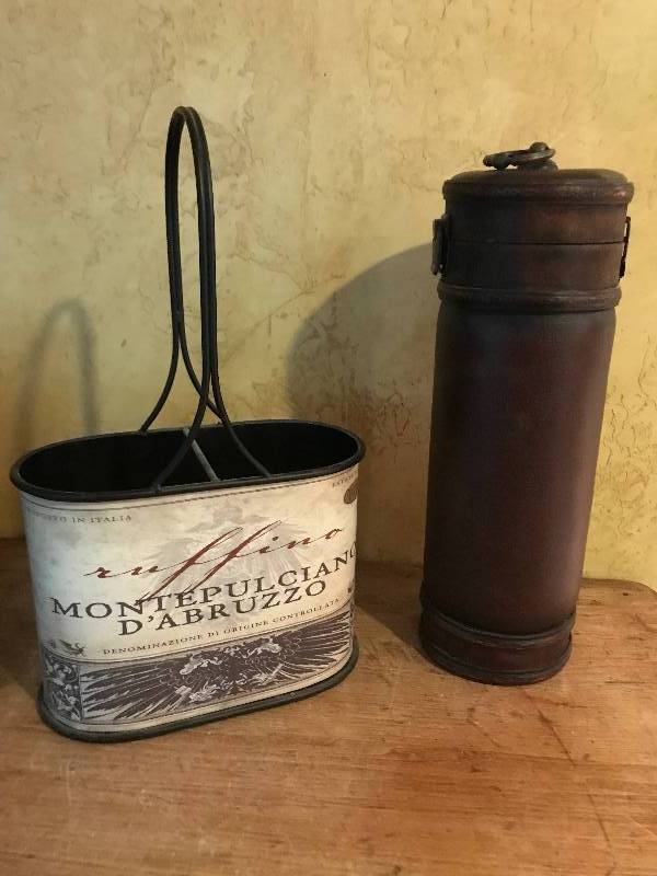 lot 236 image: Set of Metal Wine Caddy and Leather Wine Bottle tote