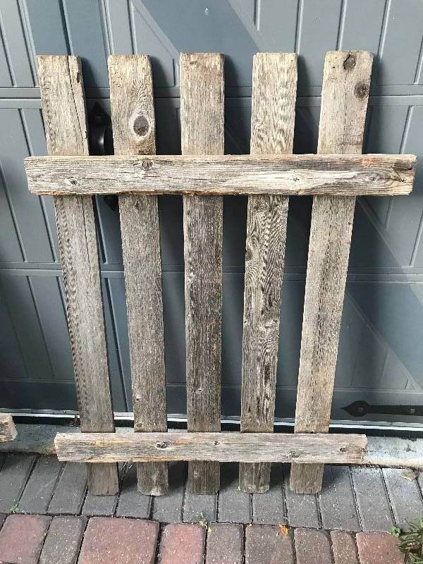lot 258 image: 5 board Fence Panel for Garden or upcycle project 48 Height