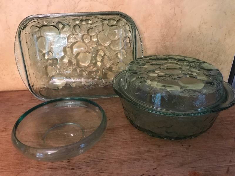 lot 278 image: Green tinted glass servingcooking dishes--embossed with fruit images