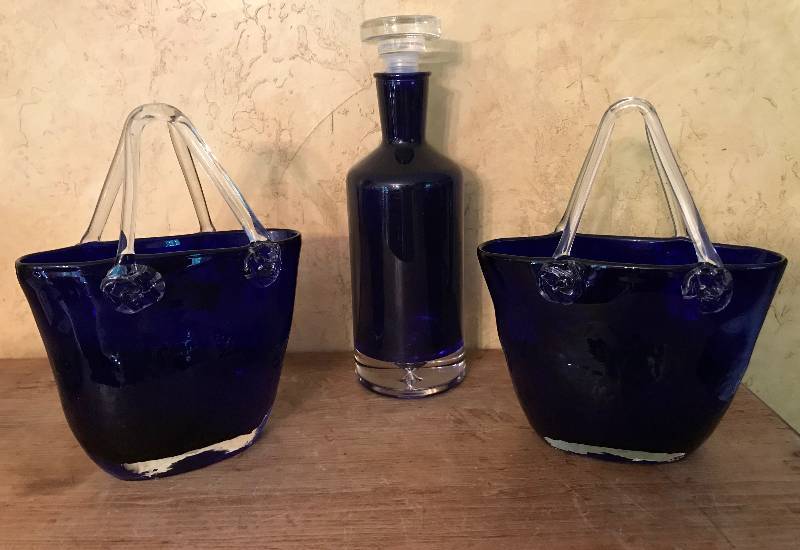 lot 282 image: Set of Blue Glass Decanter and two Blue glass baskets