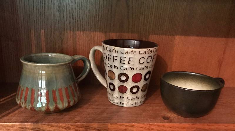 lot 295 image: Set of 3 Its all about the Coffee Cups