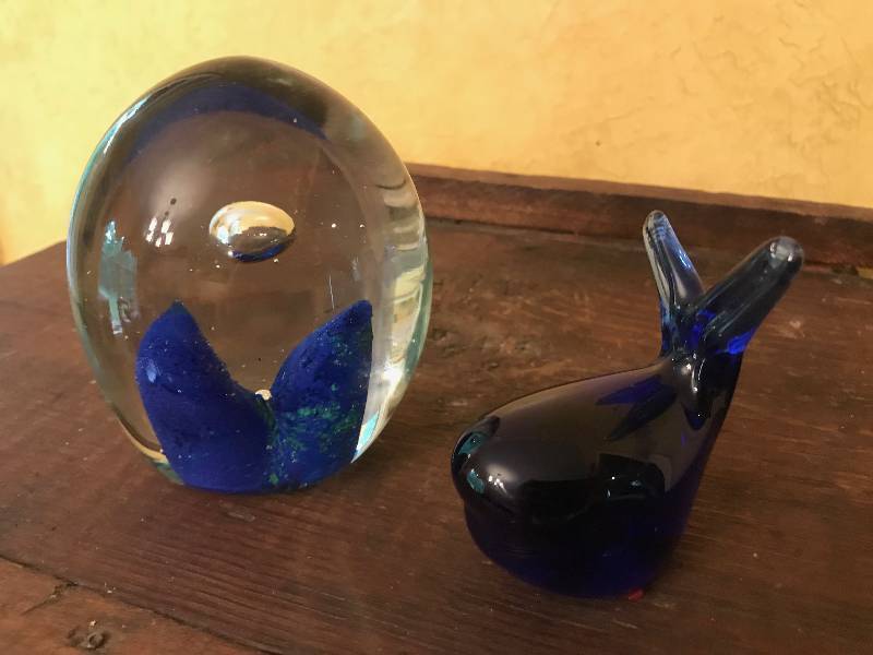 lot 1037 image: Blue Glass paper weightsdcor (globe shape and whale shape)