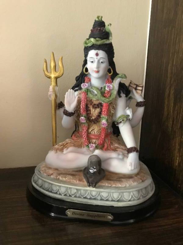 lot 1046 image: 8 12 Statue of Hindu warrior Goddess Durga