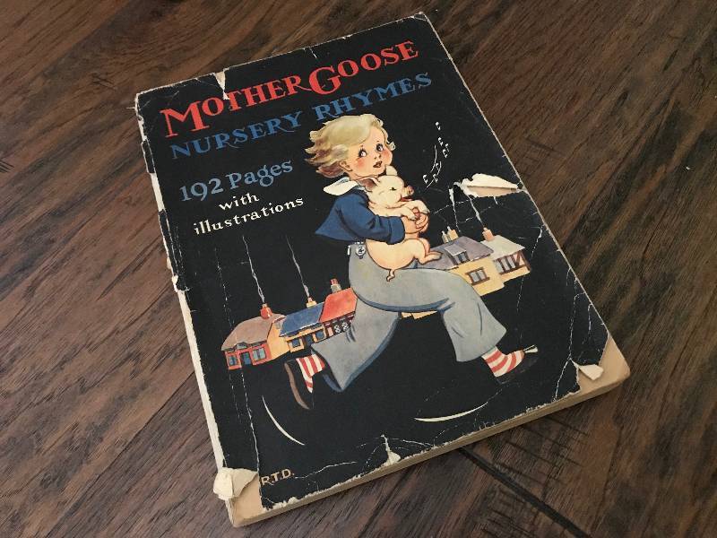 lot 73 image: Vintage Mother Goose Nursery Rhymes 192 pages