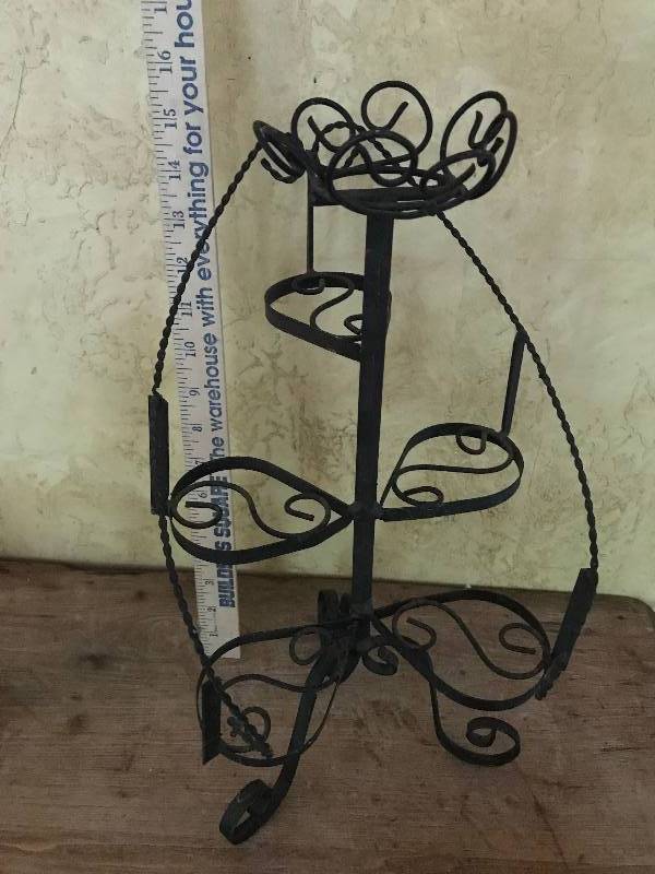 lot 125 image: Metal Plant Stand for miniature pots