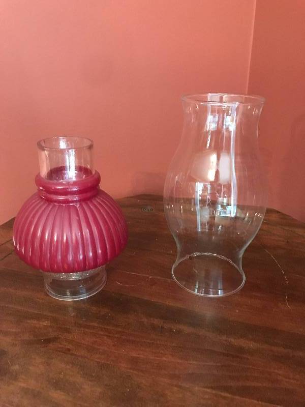 lot 102 image: Set of glass chimneys for oil lamps