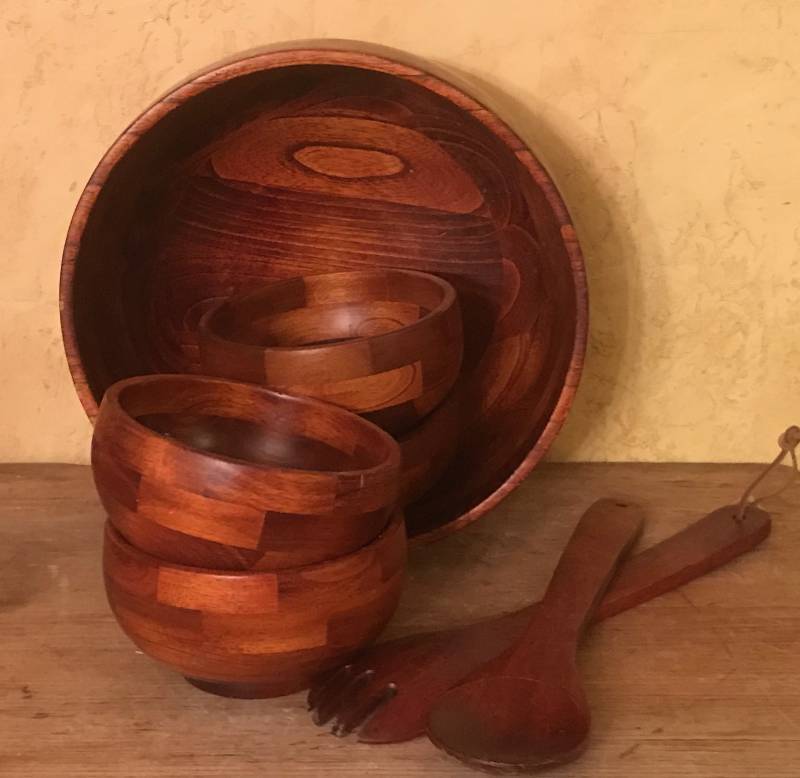 lot 127 image: Wood Salad Bowl Set