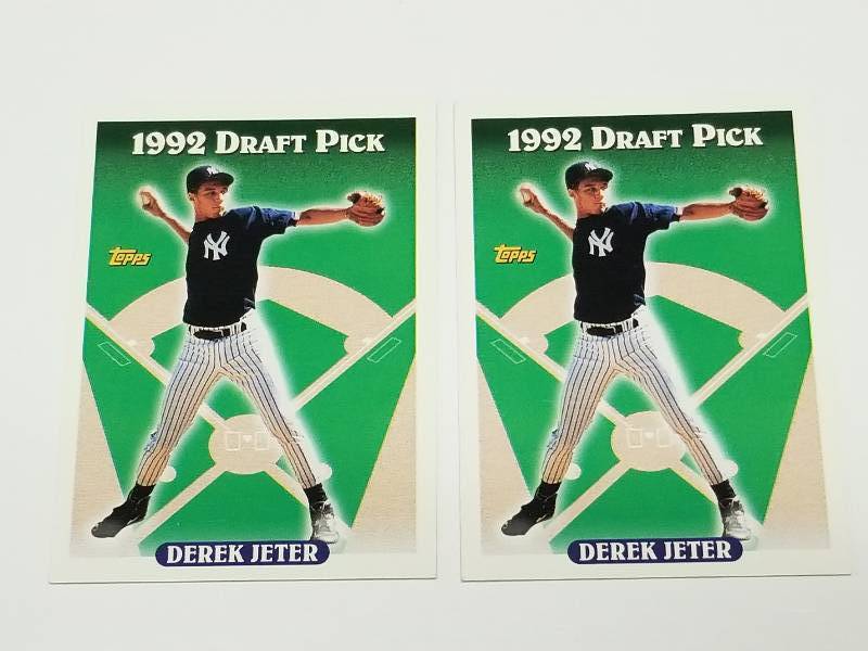 lot 1173 image: 1992 Topps Derek Jeter #98 Rookie Card New York Yankees Lot of 2