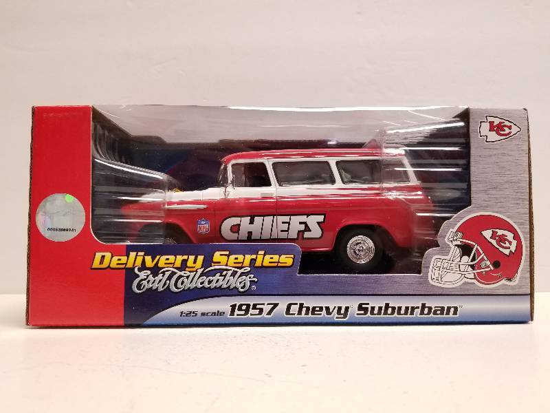 lot 1205 image: Kansas City Chiefs 1957 Chevy Suburban Ertl Collectibles 125 Die Cast Limited Series New