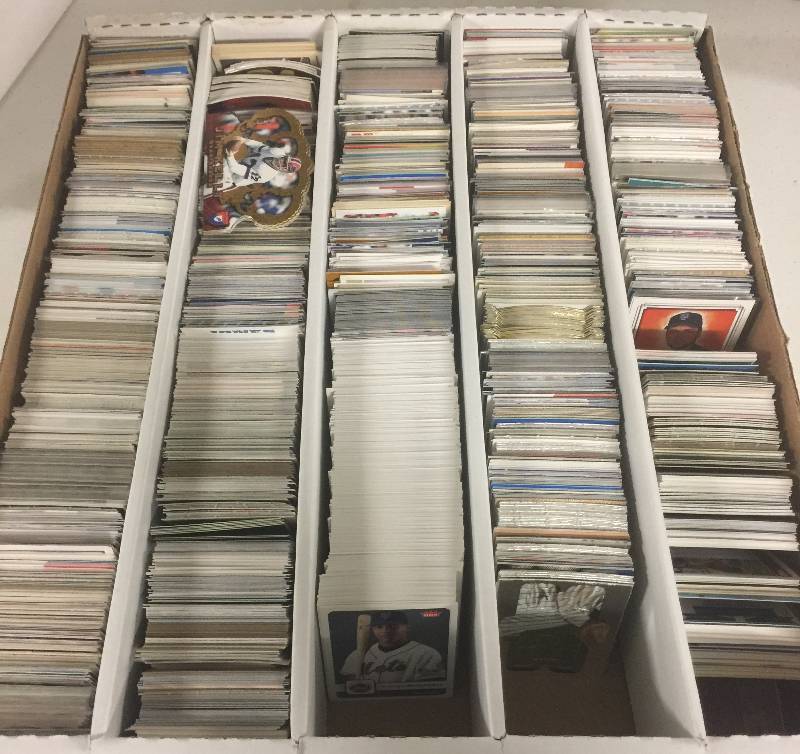 lot 1095 image: 5,000 Count Box Full of Baseball Cards 5 Row Box Loaded wStars, Rookies, Hall of Famers Mostly & 2000s Star Cards