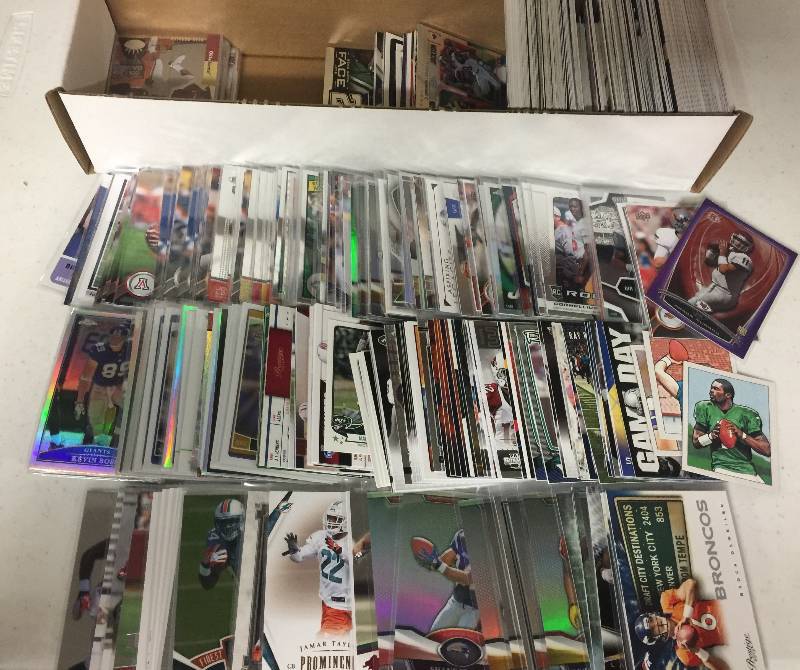 lot 1331 image: Packed Full 800 Count Box Full of Inserts, Rookies, Stars, and more Full of Football Cards - Only Newer Cards