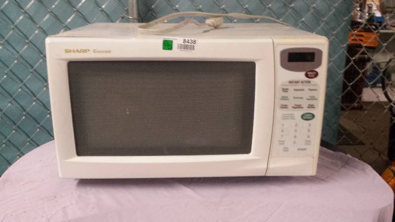lot 8438 image: Sharp Microwave