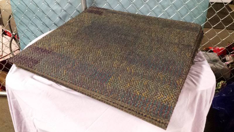 lot 8449 image: 2x2 Carpet Squares 10$10