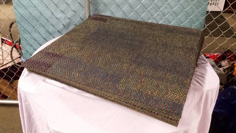 lot 8451 image: 2x2 Carpet Squares 10$10