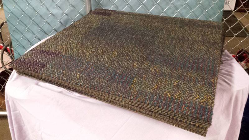 lot 8452 image: 2x2 Carpet Squares 10$10