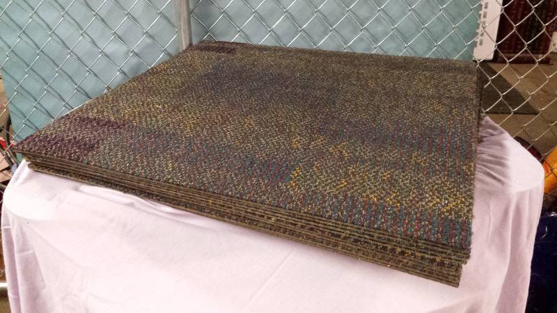lot 8454 image: 2x2 Carpet Squares 10$10