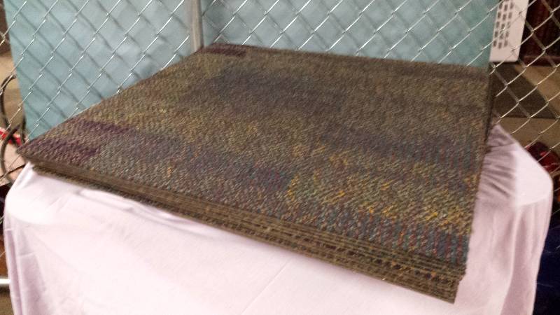 lot 8455 image: 2x2 Carpet Squares 10$10