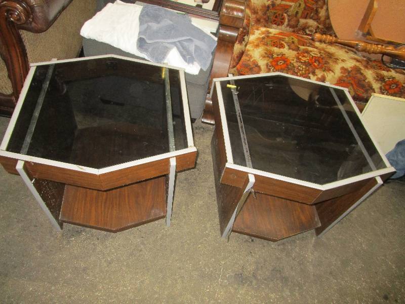lot 8356 image: Set of Retro Glass Top End Tables