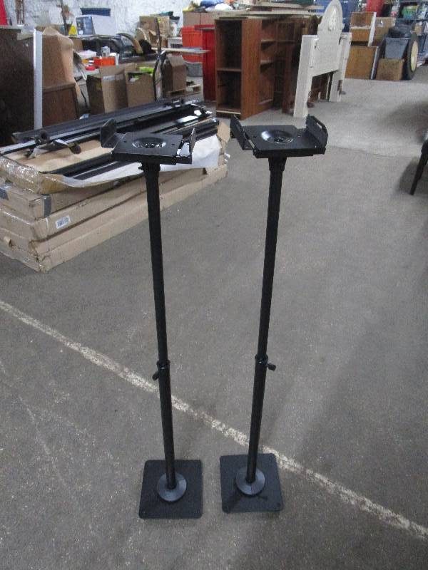 lot 8368 image: Music Stands Lot
