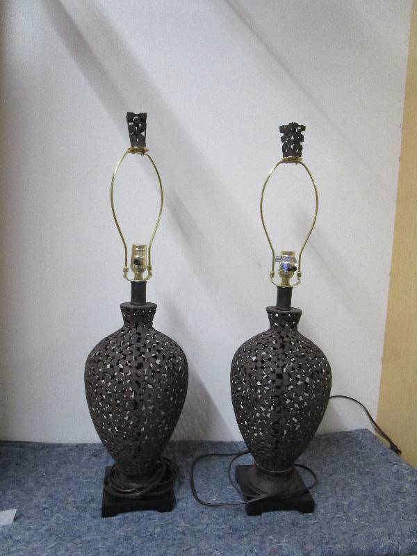 lot 8374 image: Set of Metal Lamps