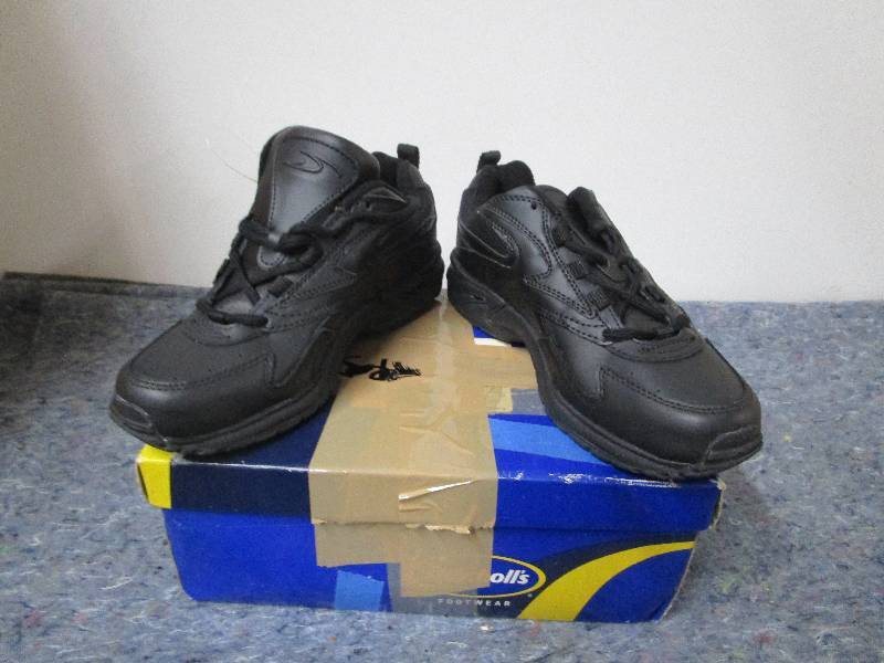 lot 8391 image: Size 7 Dr Scholls