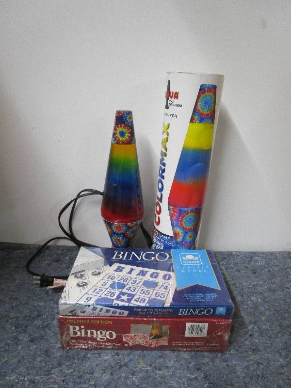 lot 8407 image: Retro Lot of Awesomeness