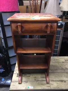 lot 8090 image: Antique Side Table