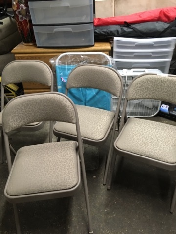 lot 8084 image: Set of 4 Folding Chairs