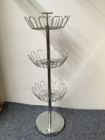 lot 8082 image: Potato Rack