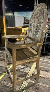 lot 348 image: PatioOutdoor Furniture - Tall Back Cow Skull Carved Chair 27in x 22in x 24in , 55in Back