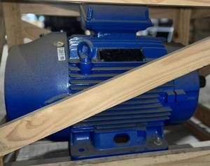 lot 373 image: UNUSED - WEG W22 Nema Premium Inverter Duty Motor - SEE PHOTOS FOR DETAILS