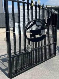 lot 155 image: 2025 Unused - 20ft Dual Swing Bi-Parting Wrought Iron Gate. With Artwork Cattle in the Middle of the Gate Frame - Nice Gates