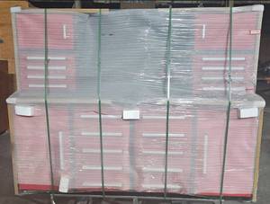 lot 309 image: Steelman 7FT-18D Red Workbench with 18 Drawers 4 Cabinets