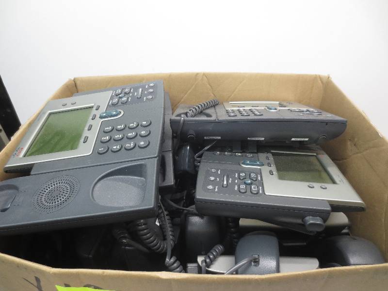 lot 3001 image: Box of cisco ip phones