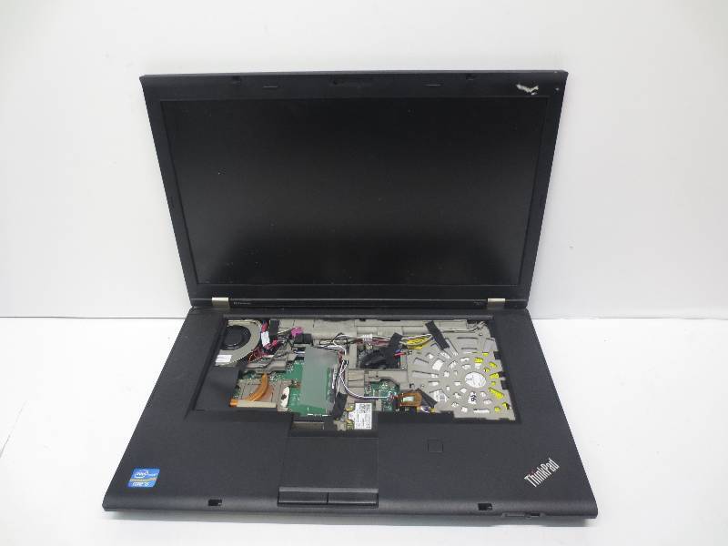 lot 3031 image: Lenovo thinkpad T530 intel core i5 (for parts or repair only)