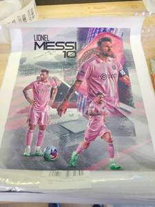 lot 16087 image: Various soccer player posters (3 Pack) (B,11.7x16.5 inch)