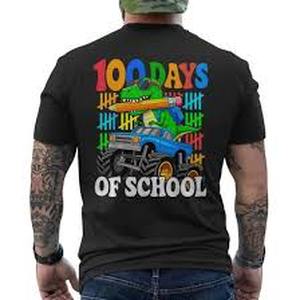 lot 16066 image: Childs dinosaur t shirt (youth Small)