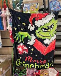 lot 16082 image: Grinchmas Holiday Banner (missing top ring)
