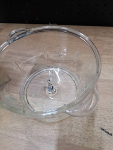 lot 1363 image: New 8-Cup Glass Bowl for Food Processor