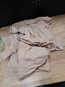 lot 2019 image: Ladies tan stretchy outfit size m