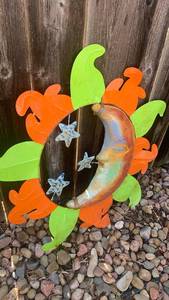 lot 917 image: Metal Sun yard decor 34 inches