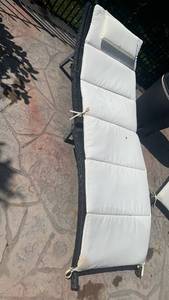 lot 928 image: Lounge chair with cushion 76x24