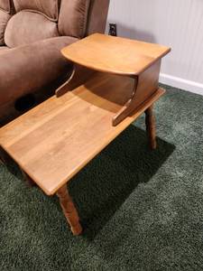 lot 1009 image: Mid Century Modern side table 24 x 17.5 x 26.5, located in basement