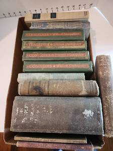 lot 1021 image: Antique and vintage hardback books including William Shakespeare, Rudyard Kipling and more