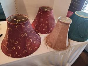lot 1038 image: Lampshades