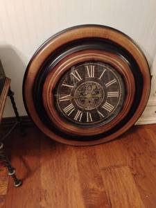 lot 1135 image: Home Decor.  Wall Clock. Approximately 30 inches diameter