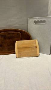lot 1209 image: Kitchen Cutting Boards - Wood, Bamboo and Plastic